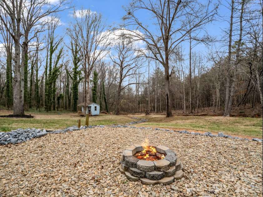 315 Walker Store Road, Ellenboro, NC 28040.  MLS# CAR4351901, YatesRealty ID 2919. 