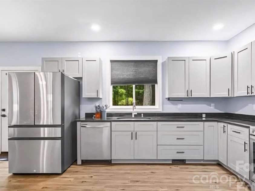 621 Norland Avenue, Kannapolis, NC 28083.  MLS# CAR4291463, YatesRealty ID 2919. 