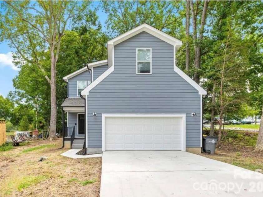 621 Norland Avenue, Kannapolis, NC 28083.  MLS# CAR4291463, YatesRealty ID 2919. 