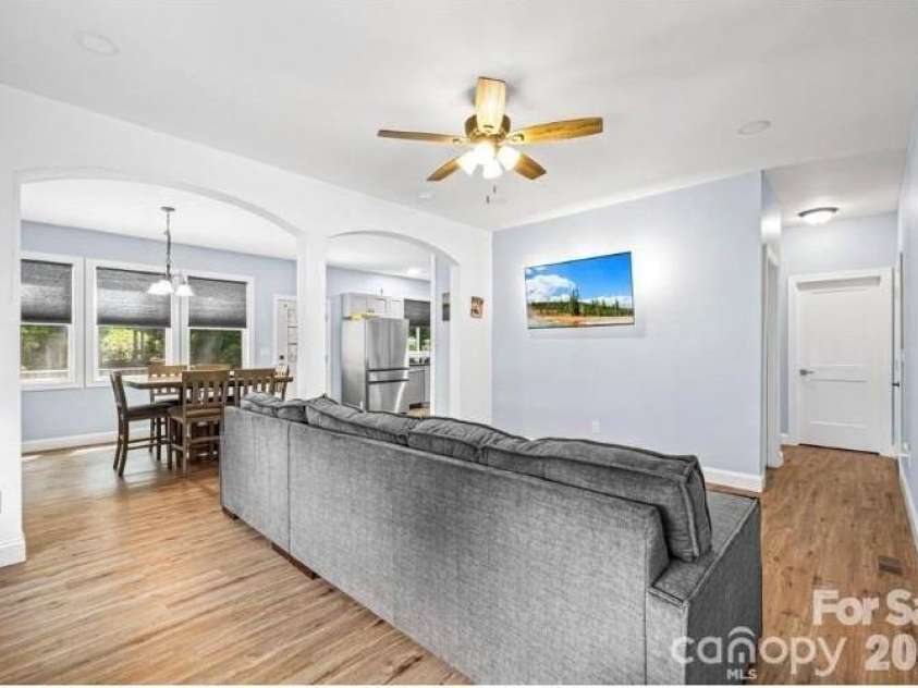 621 Norland Avenue, Kannapolis, NC 28083.  MLS# CAR4291463, YatesRealty ID 2919. 