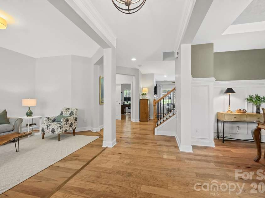 16846 Rudence Court, Charlotte, NC 28278.  MLS# CAR4387770, YatesRealty ID 29191. 