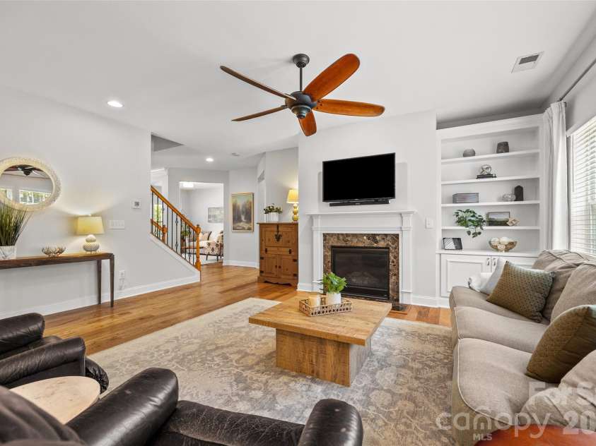 16846 Rudence Court, Charlotte, NC 28278.  MLS# CAR4387770, YatesRealty ID 29191. 