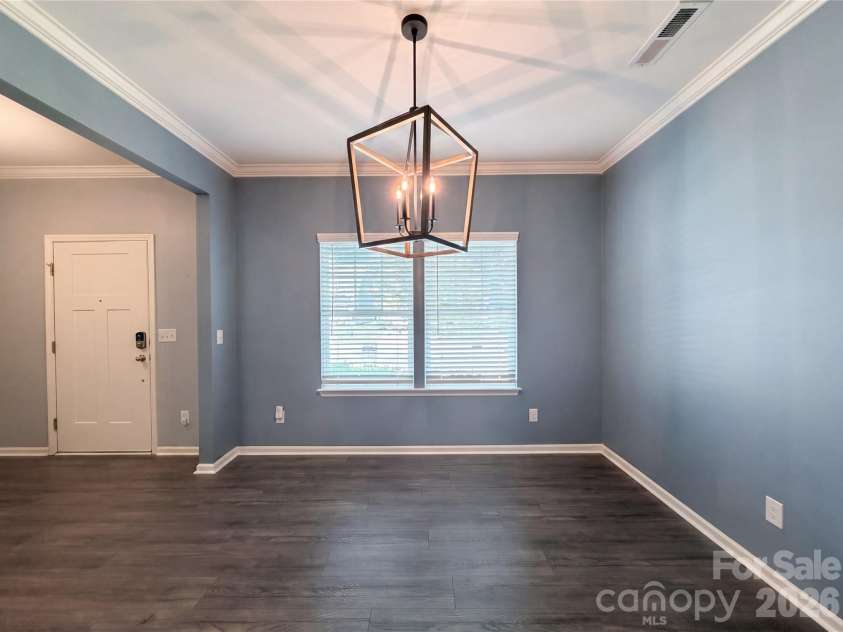 194 Canada Drive, Statesville, NC 28677.  MLS# CAR4383761, YatesRealty ID 29192. 
