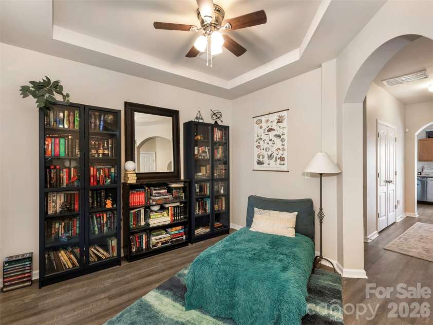 1100 Mountain Laurel Court, Matthews, NC 28104.  MLS# CAR4387377, YatesRealty ID 29193. 