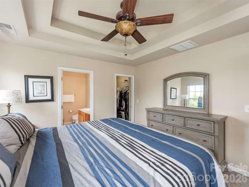 1100 Mountain Laurel Court, Matthews, NC 28104.  MLS# CAR4387377, YatesRealty ID 29193. 