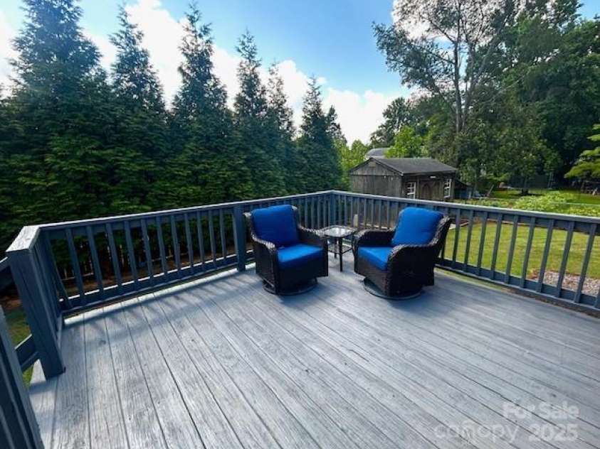 607 6th Street Court, Conover, NC 28613.  MLS# CAR4282003, YatesRealty ID 29193. 