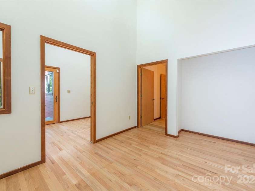 7 Winding Poplar Road, Black Mountain, NC 28711.  MLS# CAR4285345, YatesRealty ID 29194. Office/Study