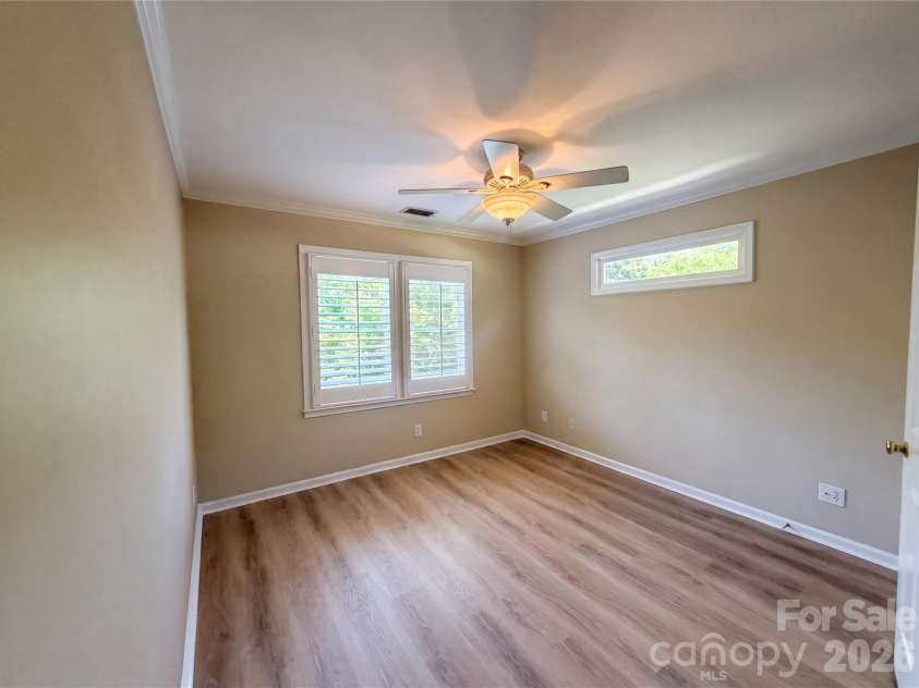 15130 Stonegreen Lane, Huntersville, NC 28078.  MLS# CAR4384396, YatesRealty ID 29199. 