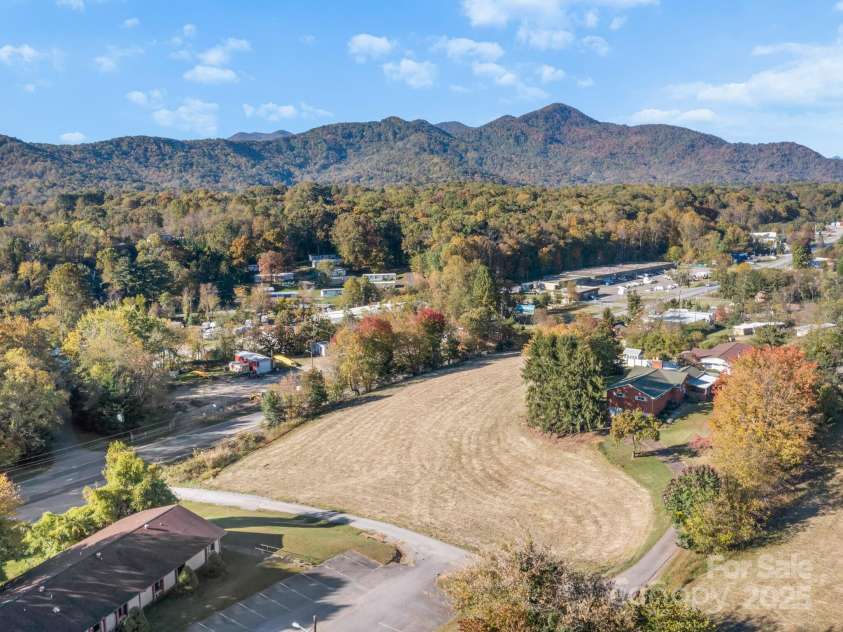 11 Aloha Circle, Candler, NC 28715.  MLS# CAR4313548, YatesRealty ID 292. Aerial