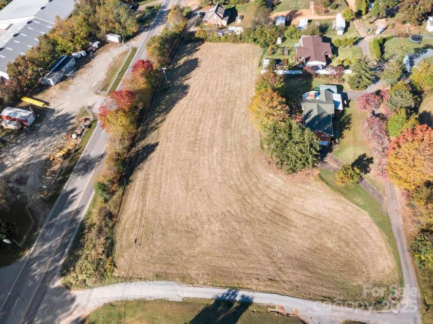 11 Aloha Circle, Candler, NC 28715.  MLS# CAR4313548, YatesRealty ID 292. Aerial