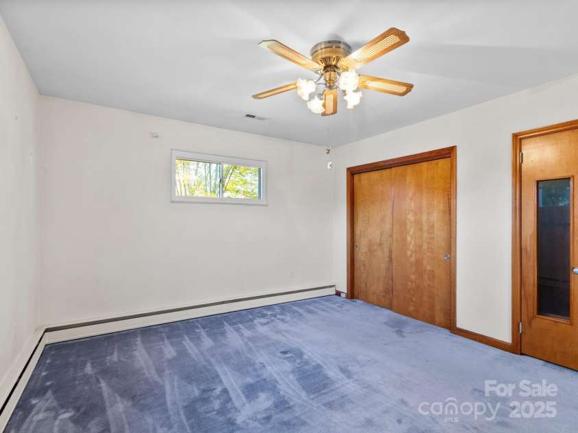 11 Aloha Circle, Candler, NC 28715.  MLS# CAR4313548, YatesRealty ID 292. Bedroom #3