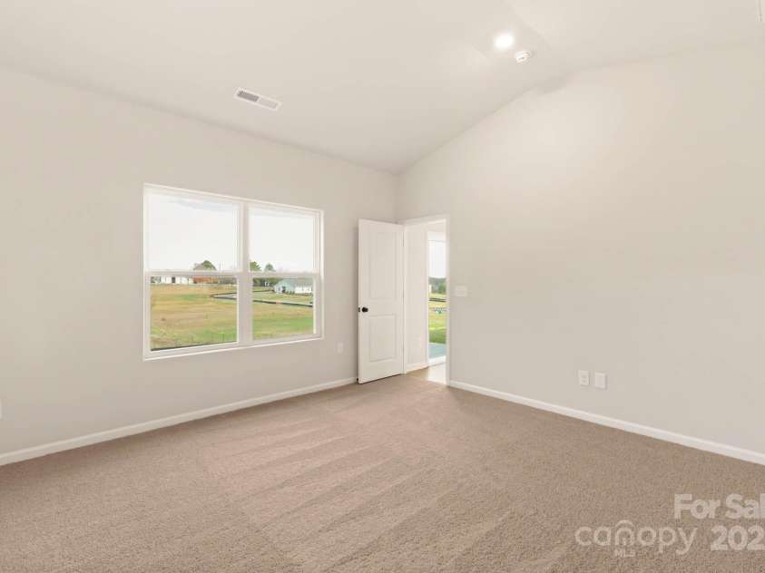 3514 Saddlebred Drive, Gastonia, NC 28052.  MLS# CAR4304305, YatesRealty ID 292. 