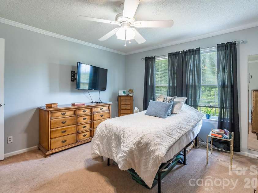 1828 Pine Hollow Place, Hudson, NC 28638.  MLS# CAR4342616, YatesRealty ID 2920. 