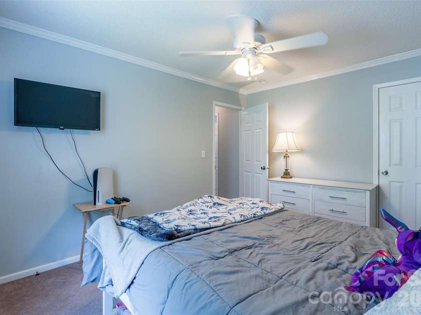 1828 Pine Hollow Place, Hudson, NC 28638.  MLS# CAR4342616, YatesRealty ID 2920. 