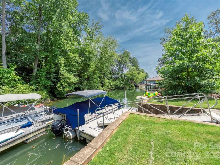 4478 Lake Drive, Sherrills Ford, NC 28673.  MLS# CAR4276198, YatesRealty ID 2920. 