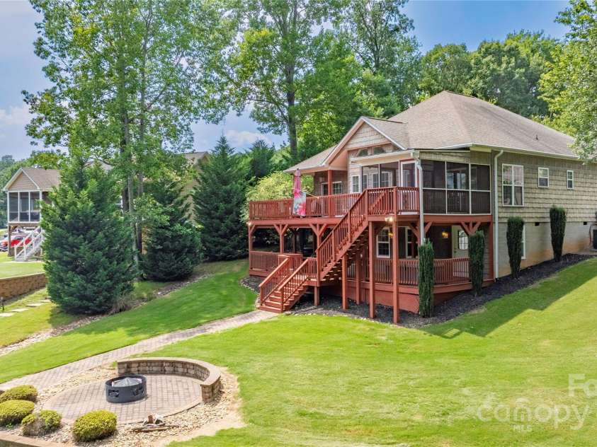 4478 Lake Drive, Sherrills Ford, NC 28673.  MLS# CAR4276198, YatesRealty ID 2920. 