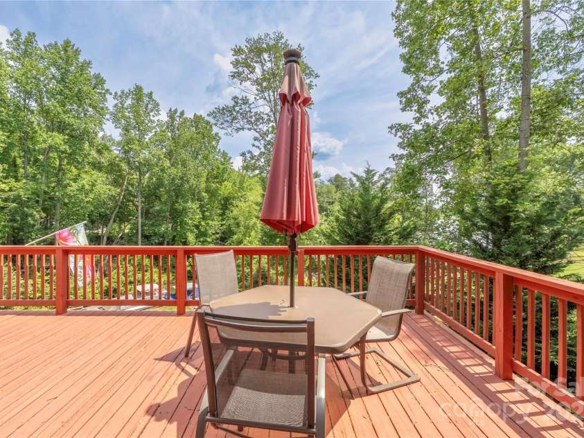 4478 Lake Drive, Sherrills Ford, NC 28673.  MLS# CAR4276198, YatesRealty ID 2920. Upper deck