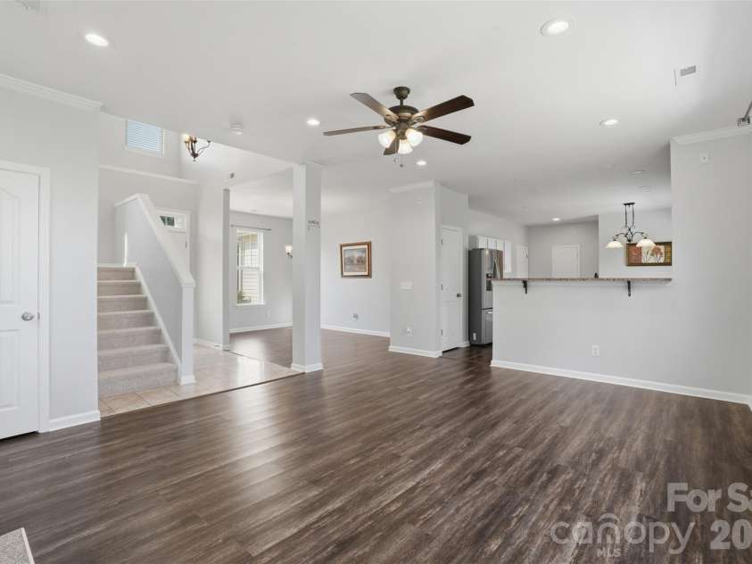 17425 Westmill Lane, Charlotte, NC 28277.  MLS# CAR4391789, YatesRealty ID 29201. 