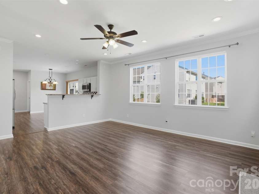 17425 Westmill Lane, Charlotte, NC 28277.  MLS# CAR4391789, YatesRealty ID 29201. 