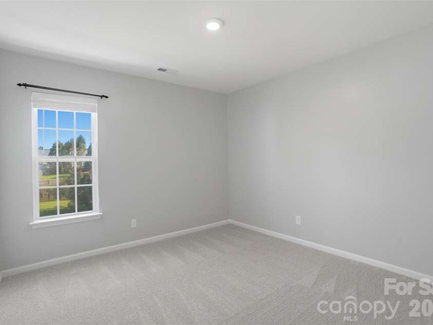 17425 Westmill Lane, Charlotte, NC 28277.  MLS# CAR4391789, YatesRealty ID 29201. 