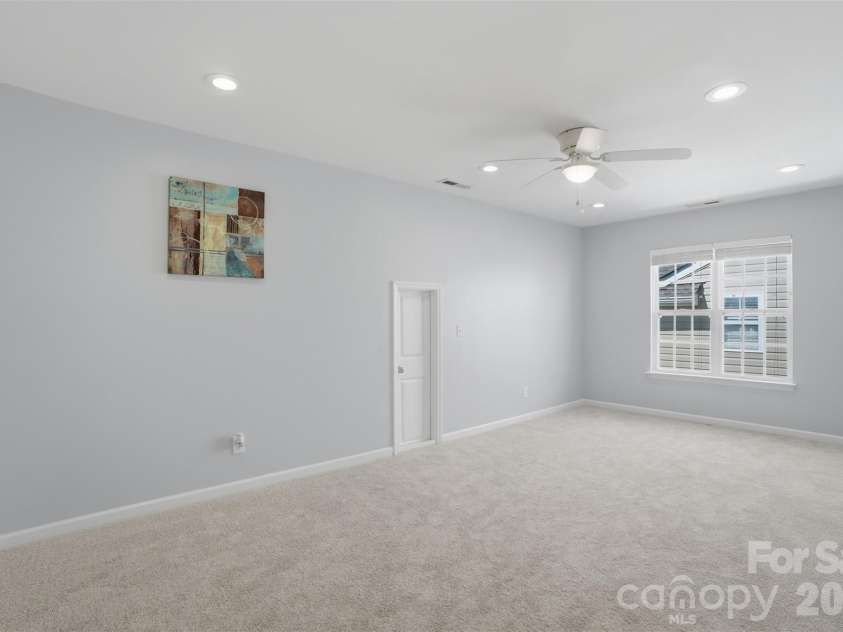 17425 Westmill Lane, Charlotte, NC 28277.  MLS# CAR4391789, YatesRealty ID 29201. 