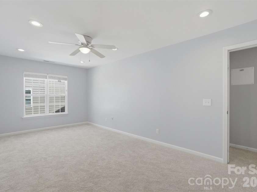 17425 Westmill Lane, Charlotte, NC 28277.  MLS# CAR4391789, YatesRealty ID 29201. 