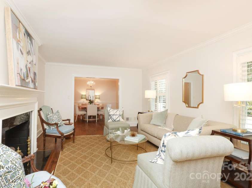 3336 Landerwood Drive, Charlotte, NC 28210.  MLS# CAR4284667, YatesRealty ID 29203. 