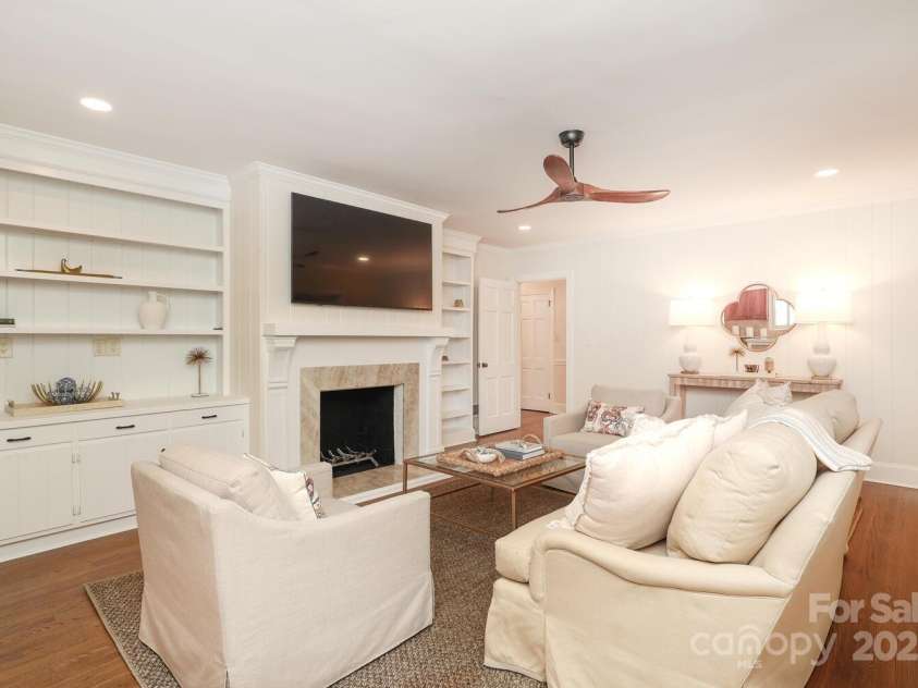 3336 Landerwood Drive, Charlotte, NC 28210.  MLS# CAR4284667, YatesRealty ID 29203. 