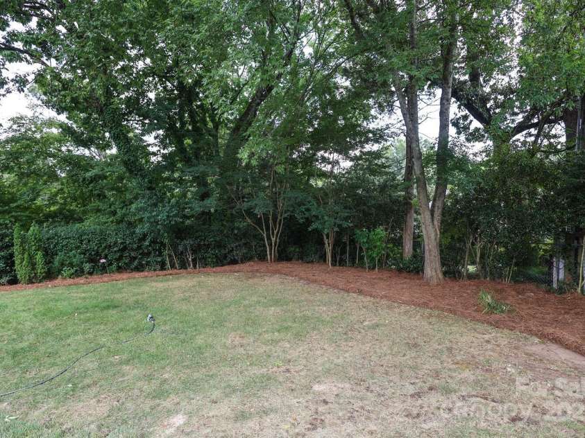 3336 Landerwood Drive, Charlotte, NC 28210.  MLS# CAR4284667, YatesRealty ID 29203. 