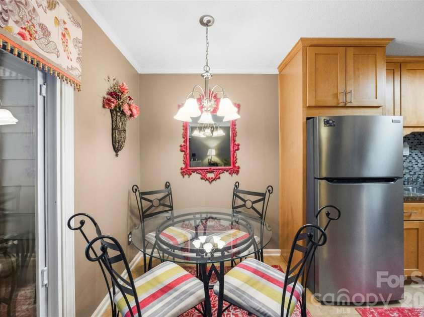 114 Ashleigh Court, Fort Mill, SC 29715.  MLS# CAR4390723, YatesRealty ID 29204. 