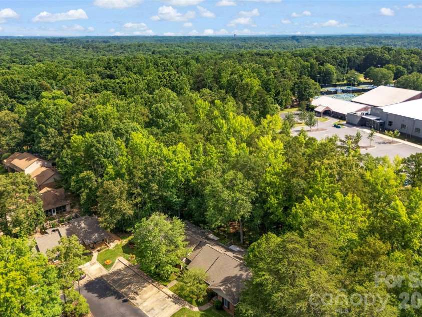 114 Ashleigh Court, Fort Mill, SC 29715.  MLS# CAR4390723, YatesRealty ID 29204. 