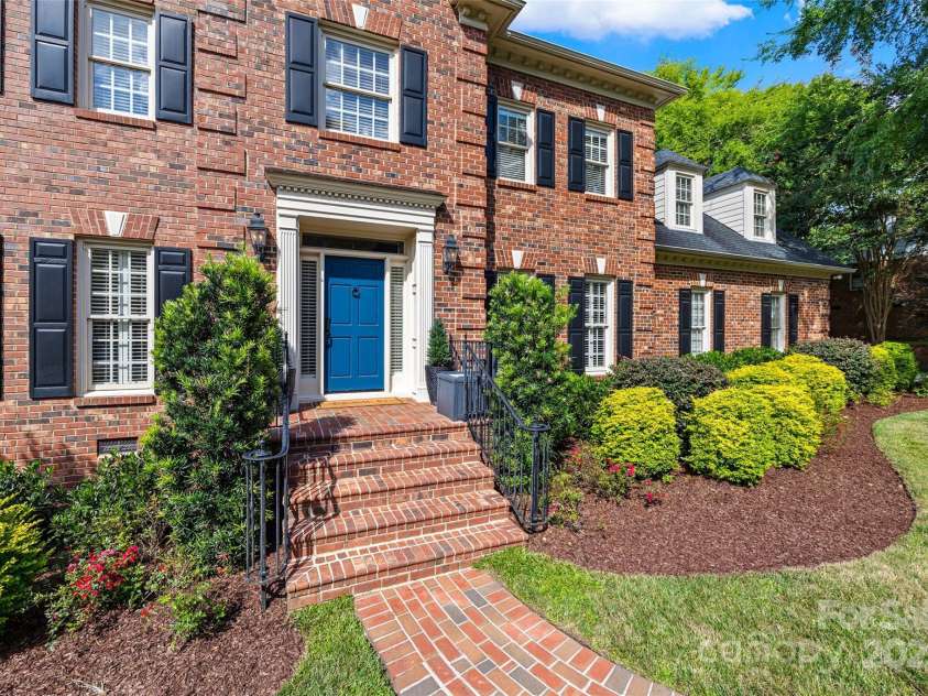 5510 Camilla Drive, Charlotte, NC 28226.  MLS# CAR4277273, YatesRealty ID 29204. 