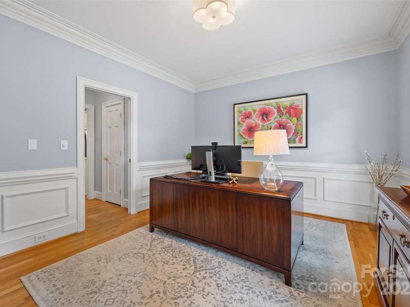 5510 Camilla Drive, Charlotte, NC 28226.  MLS# CAR4277273, YatesRealty ID 29204. 