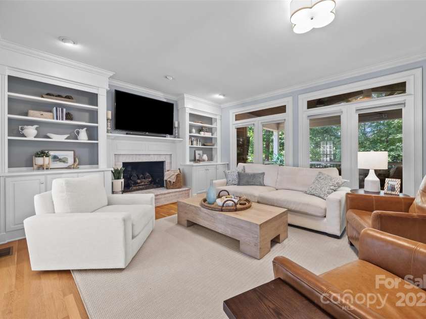 5510 Camilla Drive, Charlotte, NC 28226.  MLS# CAR4277273, YatesRealty ID 29204. 