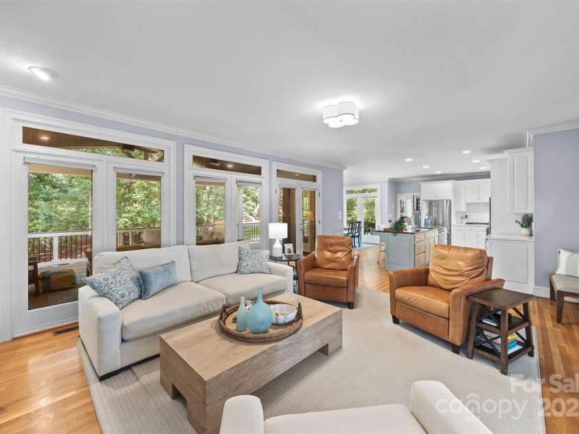 5510 Camilla Drive, Charlotte, NC 28226.  MLS# CAR4277273, YatesRealty ID 29204. 