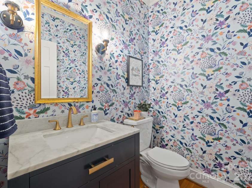 5510 Camilla Drive, Charlotte, NC 28226.  MLS# CAR4277273, YatesRealty ID 29204. 