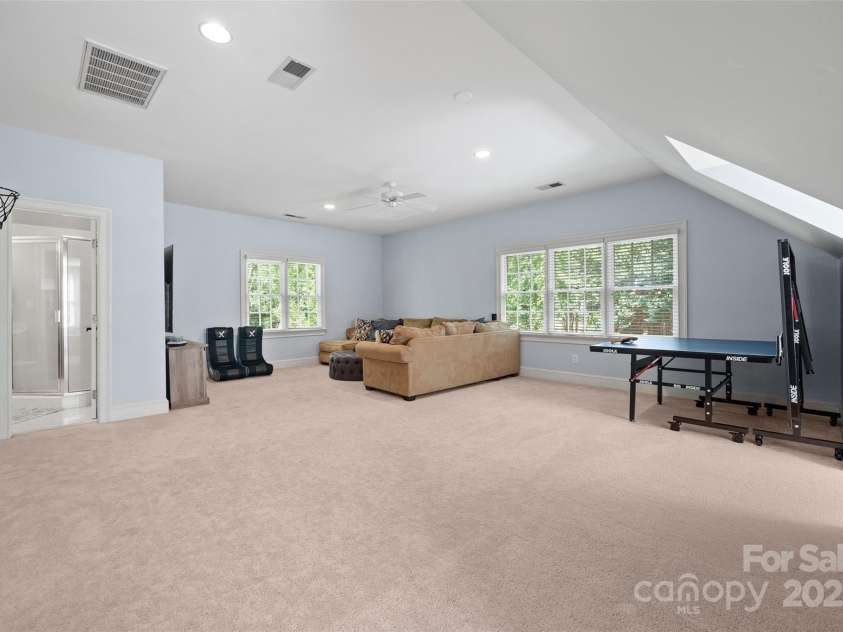 5510 Camilla Drive, Charlotte, NC 28226.  MLS# CAR4277273, YatesRealty ID 29204. 