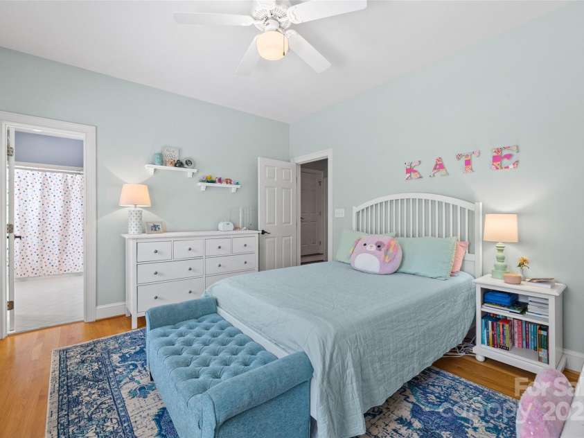 5510 Camilla Drive, Charlotte, NC 28226.  MLS# CAR4277273, YatesRealty ID 29204. 