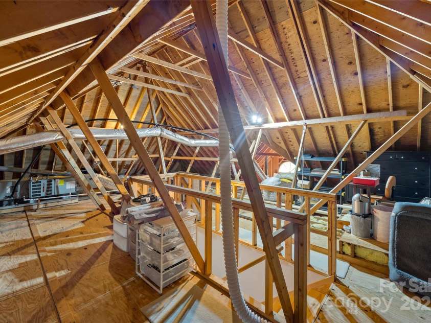 5510 Camilla Drive, Charlotte, NC 28226.  MLS# CAR4277273, YatesRealty ID 29204. 