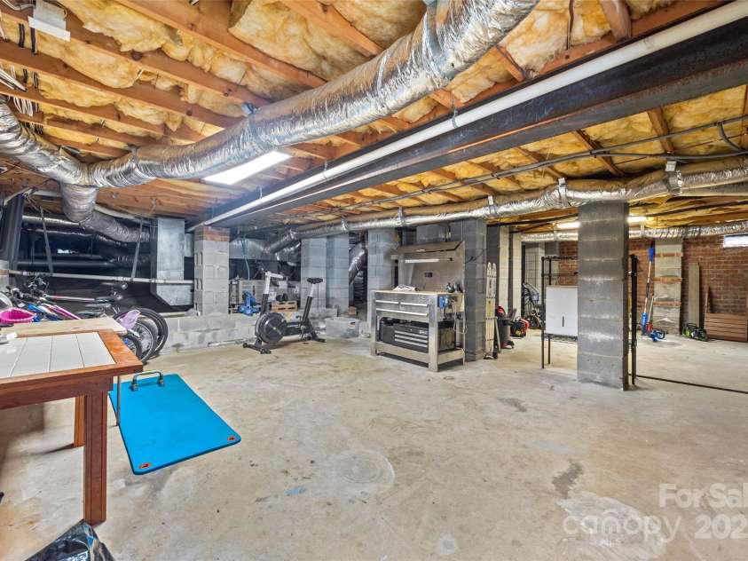 5510 Camilla Drive, Charlotte, NC 28226.  MLS# CAR4277273, YatesRealty ID 29204. 