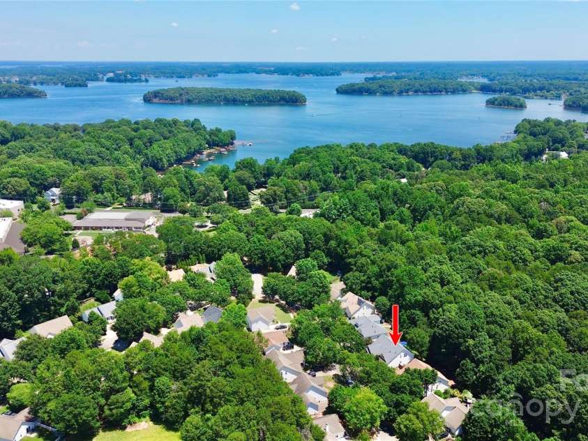 13929 Hastings Farm Road, Huntersville, NC 28078.  MLS# CAR4278297, YatesRealty ID 29206. 