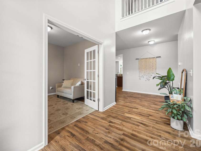 913 Vogel Way, Fort Mill, SC 29715.  MLS# CAR4387376, YatesRealty ID 29207. 