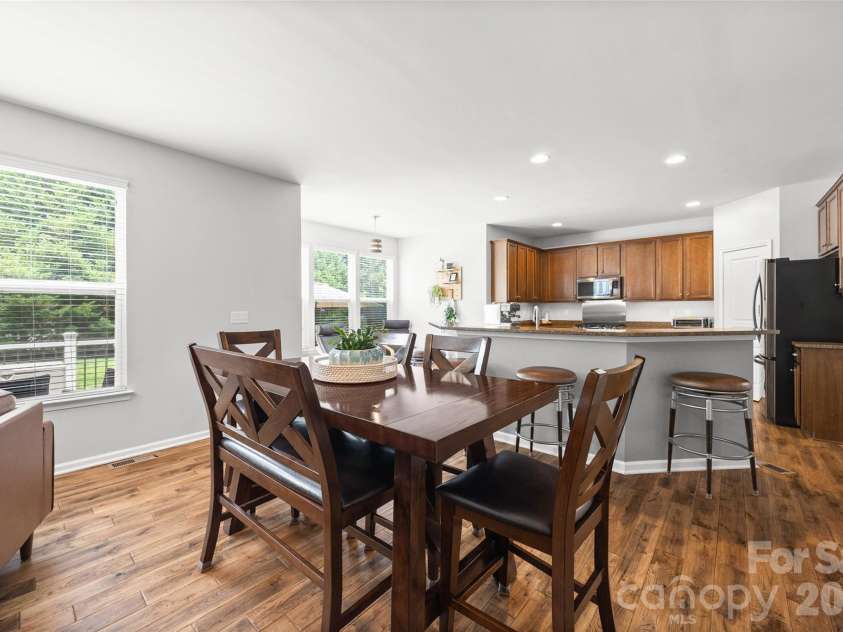 913 Vogel Way, Fort Mill, SC 29715.  MLS# CAR4387376, YatesRealty ID 29207. 