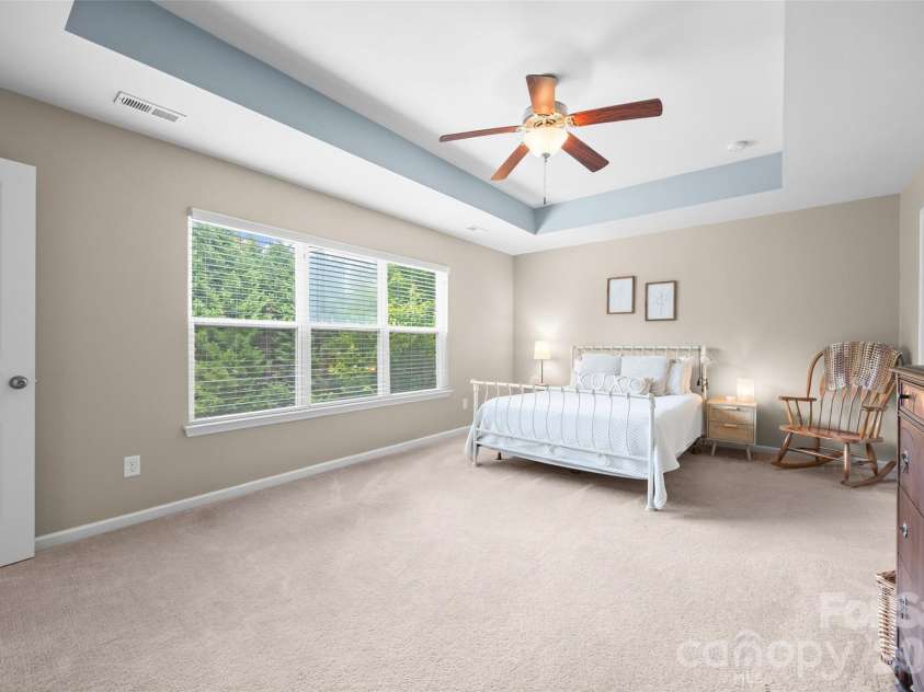913 Vogel Way, Fort Mill, SC 29715.  MLS# CAR4387376, YatesRealty ID 29207. 
