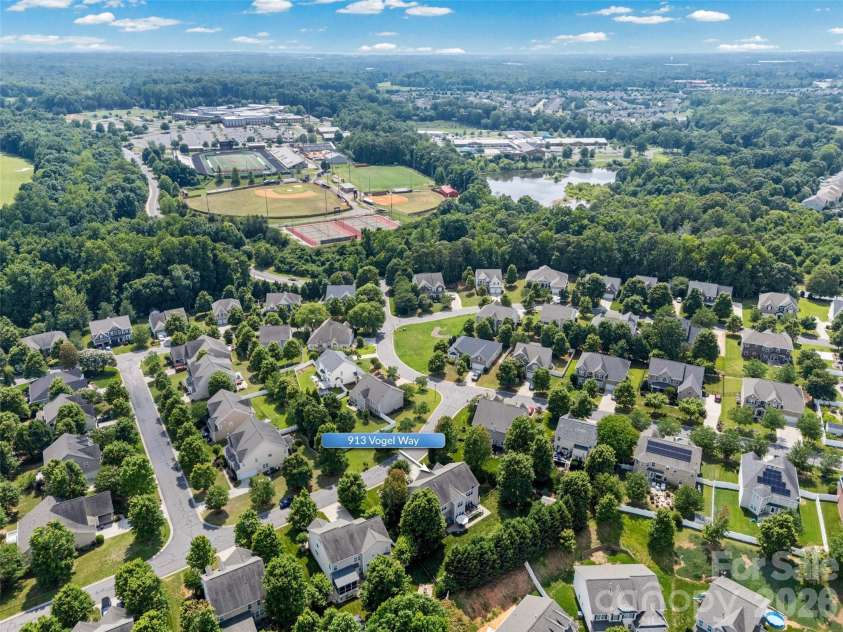 913 Vogel Way, Fort Mill, SC 29715.  MLS# CAR4387376, YatesRealty ID 29207. 