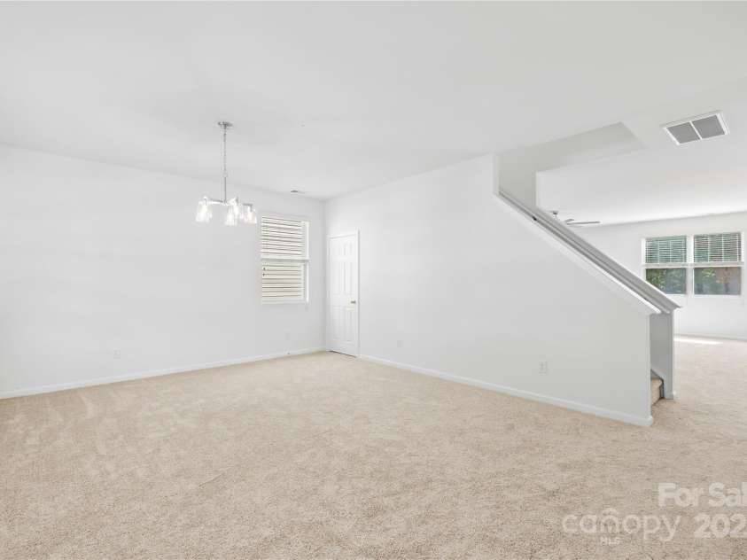 2316 Savannah Hills Drive, Matthews, NC 28105.  MLS# CAR4276271, YatesRealty ID 29208. 