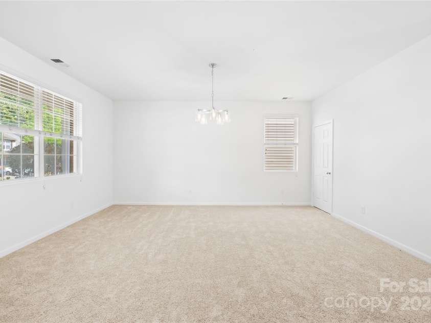 2316 Savannah Hills Drive, Matthews, NC 28105.  MLS# CAR4276271, YatesRealty ID 29208. 
