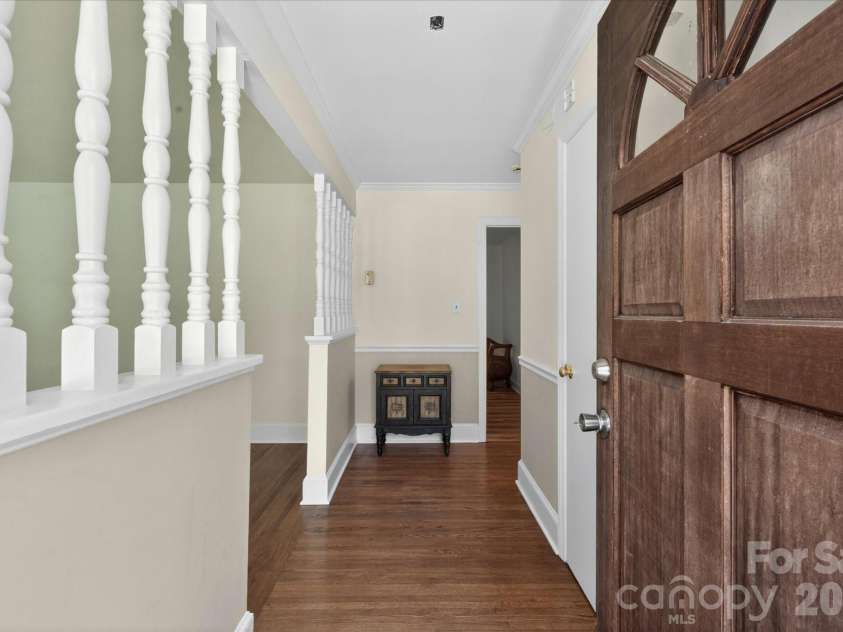 2645 Walker Road, Matthews, NC 28105.  MLS# CAR4382733, YatesRealty ID 29208. 