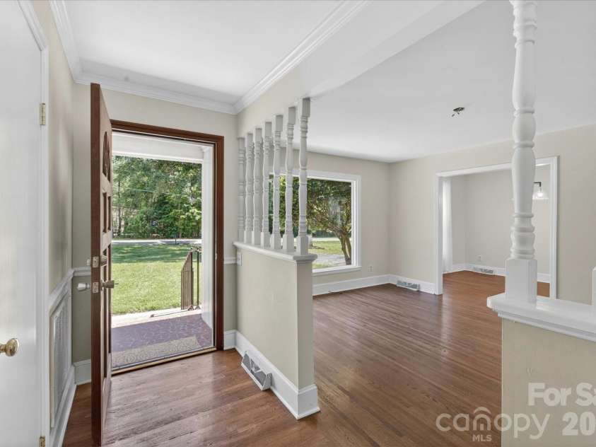 2645 Walker Road, Matthews, NC 28105.  MLS# CAR4382733, YatesRealty ID 29208. 