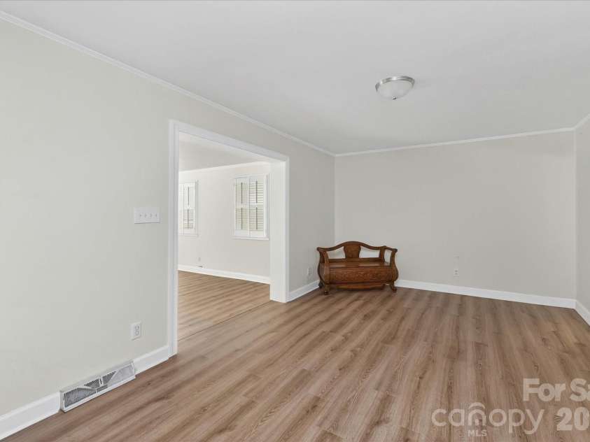 2645 Walker Road, Matthews, NC 28105.  MLS# CAR4382733, YatesRealty ID 29208. 